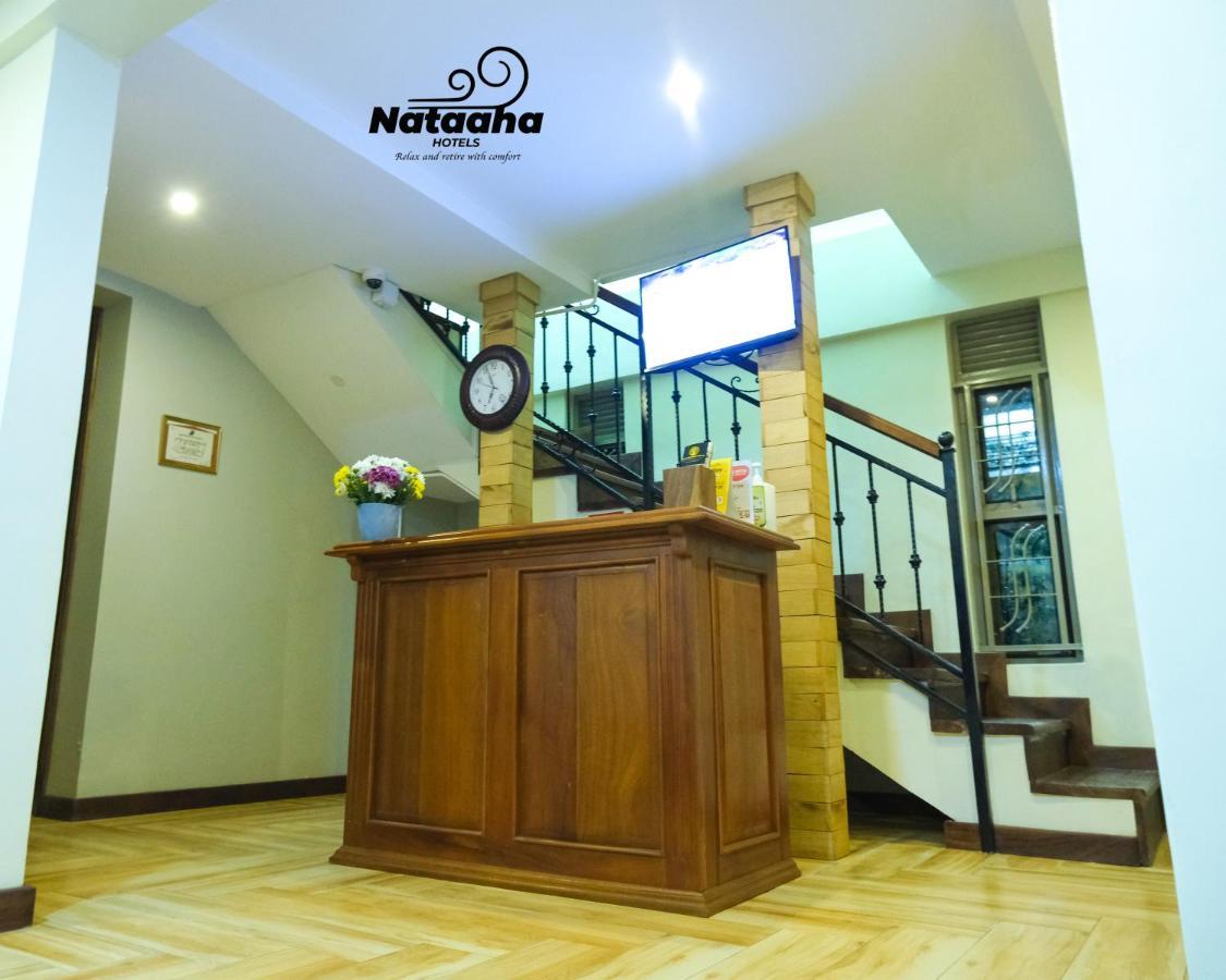 Nataaha Hotels Mbarara Экстерьер фото